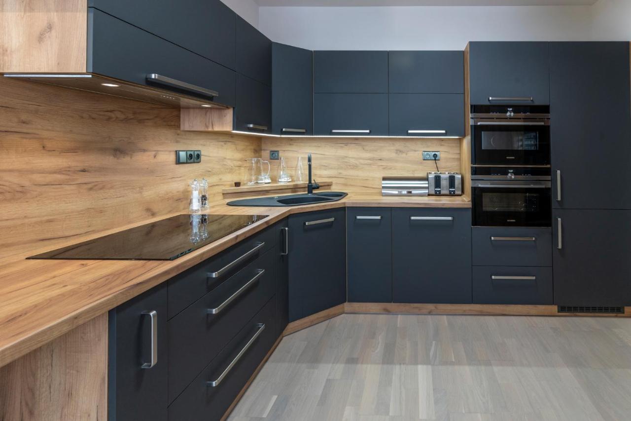 Apartman Horni Misecky - Luxusni Ubytovani Pro Dve Rodiny S Detmi ภายนอก รูปภาพ